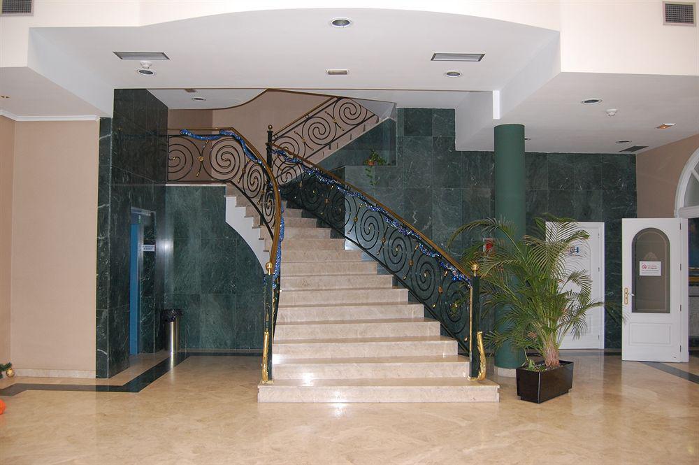 Hotel Checkin Madrid Parla Exterior foto